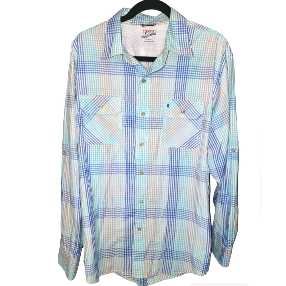 IZOD SurfCaster Button Down Men's Shirt Size Large Light Plaid Colors